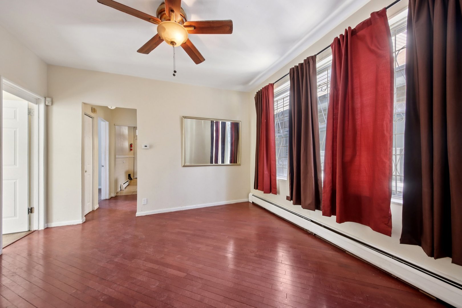 7424 S Calumet Avenue