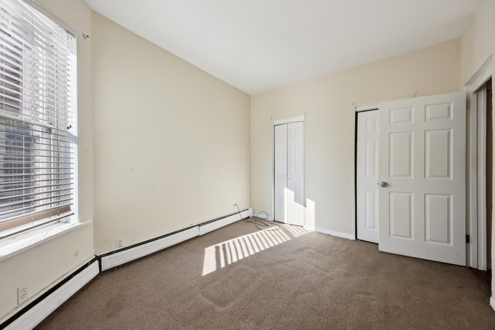 7424 S Calumet Avenue