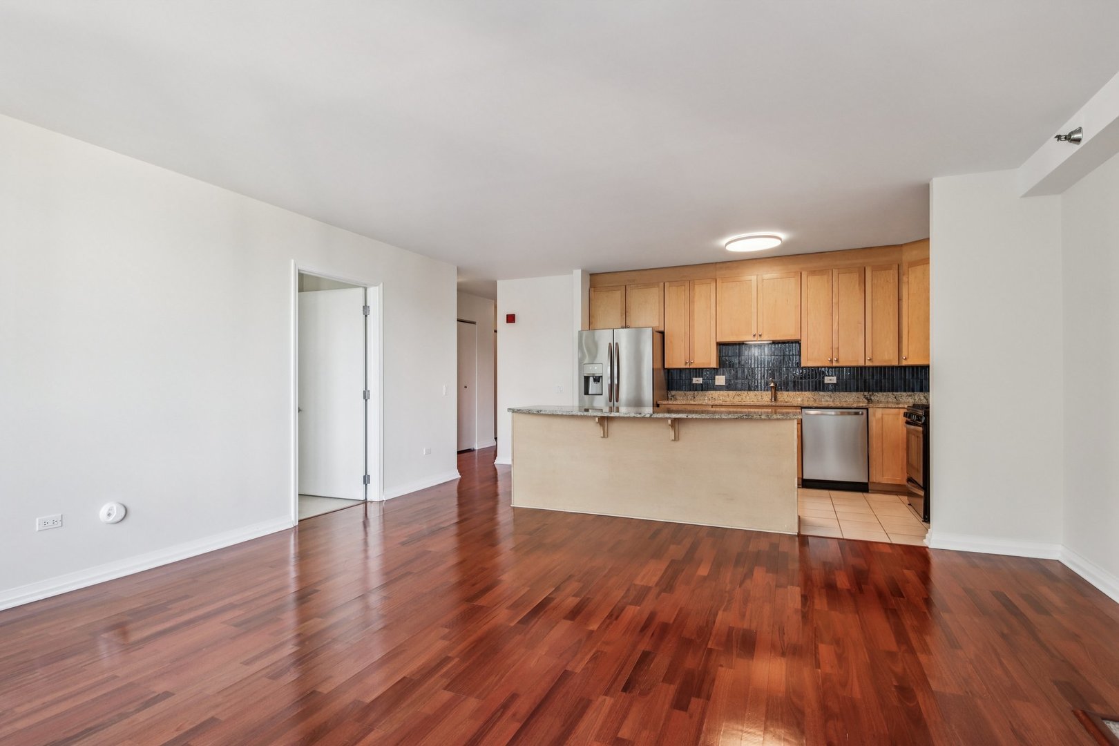 33 W Ontario Street Unit: 25H