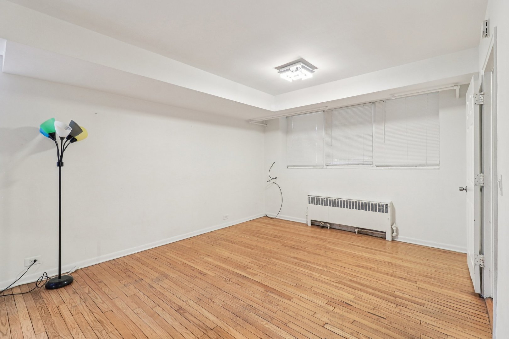 5325 N Francisco Avenue Unit: G