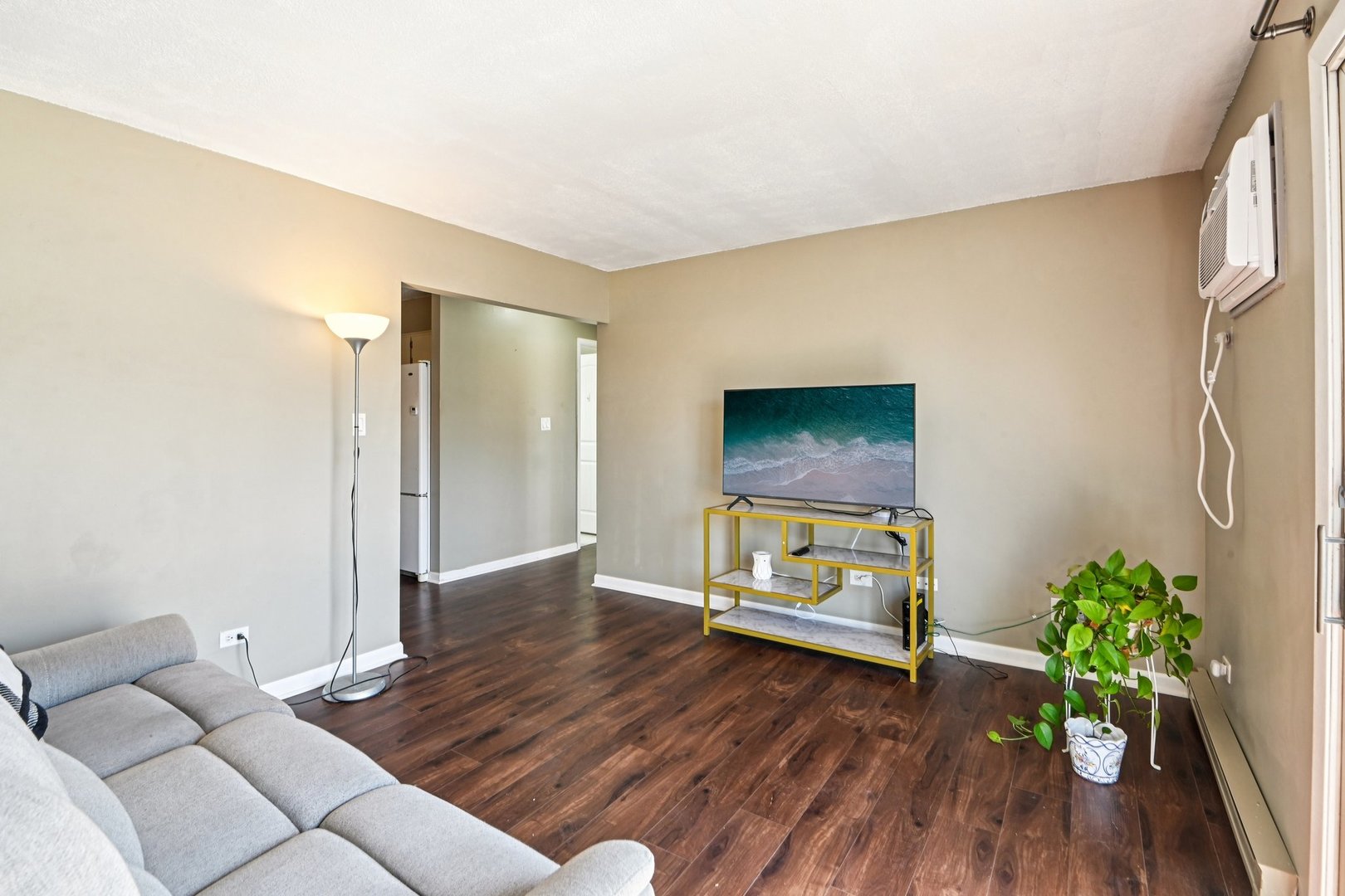 220 Madison Street Unit: 2A