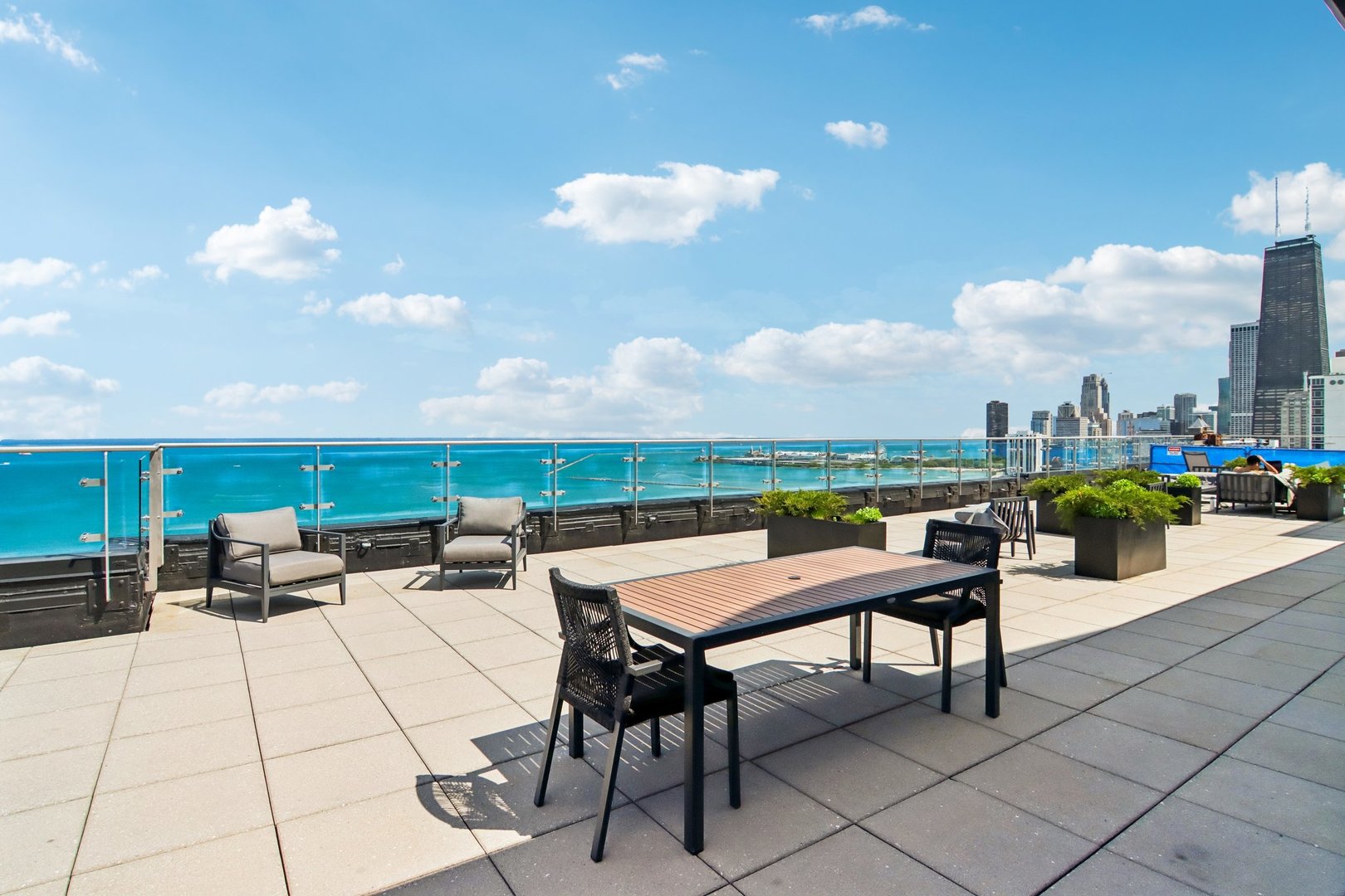 1440 N Lake Shore Drive Unit: 8B