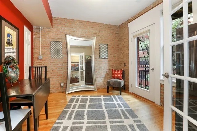 5913 N Paulina Street Unit: 2W