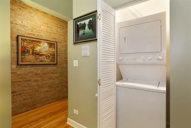 5913 N Paulina Street Unit: 2W
