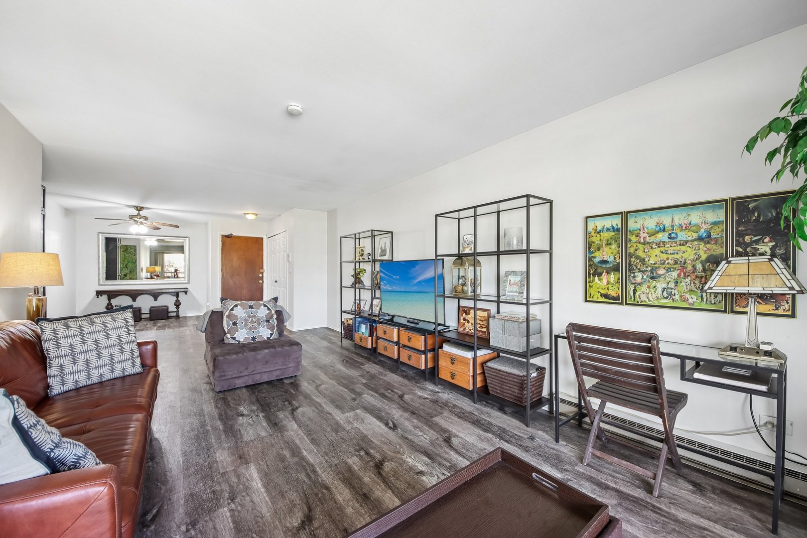 800 E Old Willow Road Unit: 208