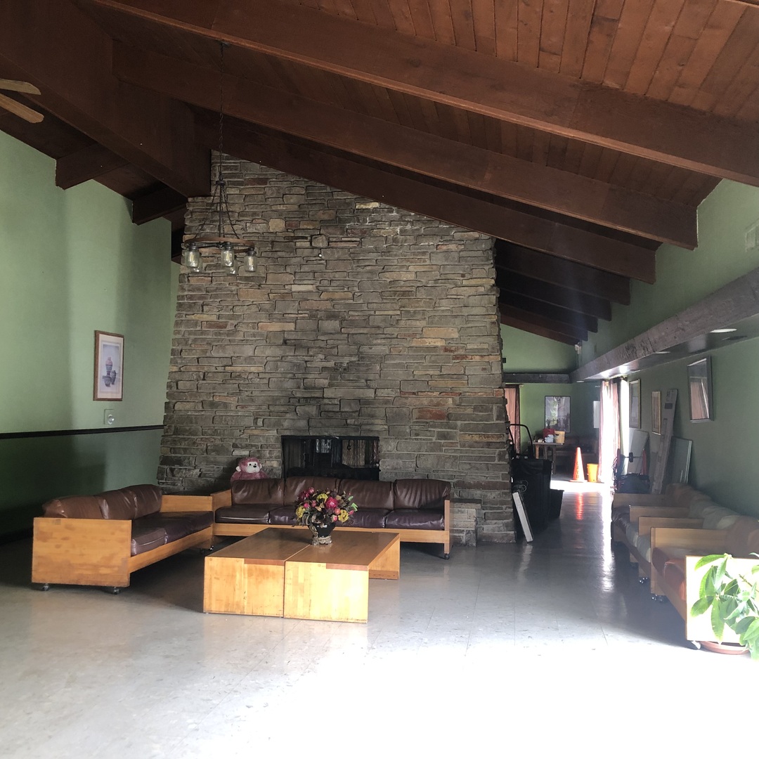 800 E Old Willow Road Unit: 208