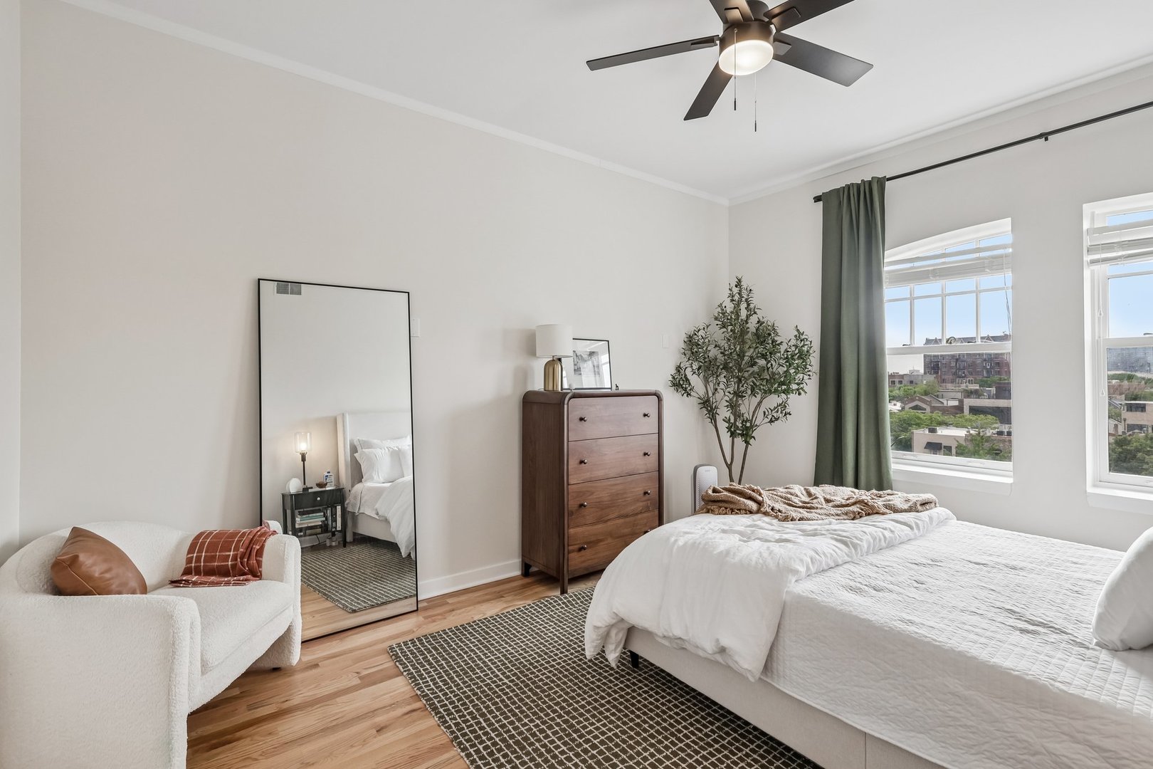 1515 N Wells Street Unit: 7A