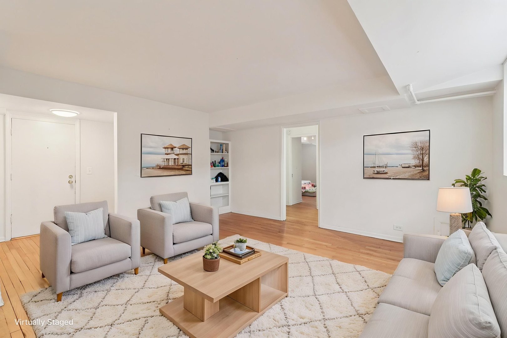 5325 N Francisco Avenue Unit: G