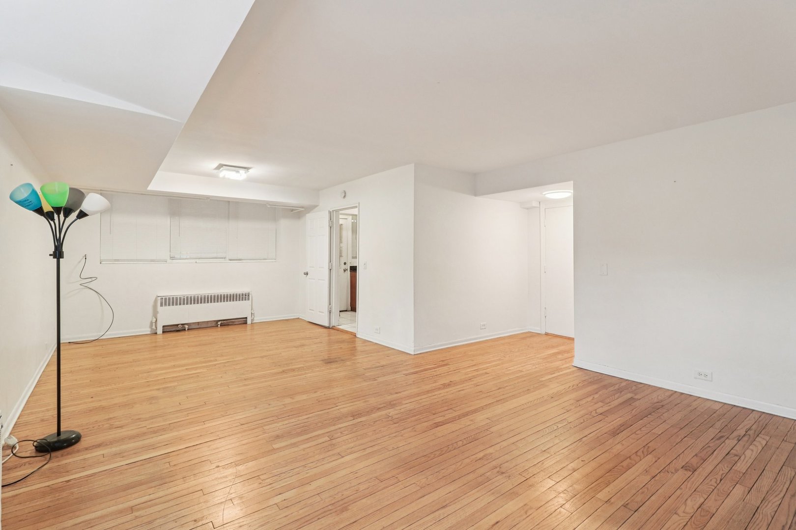 5325 N Francisco Avenue Unit: G