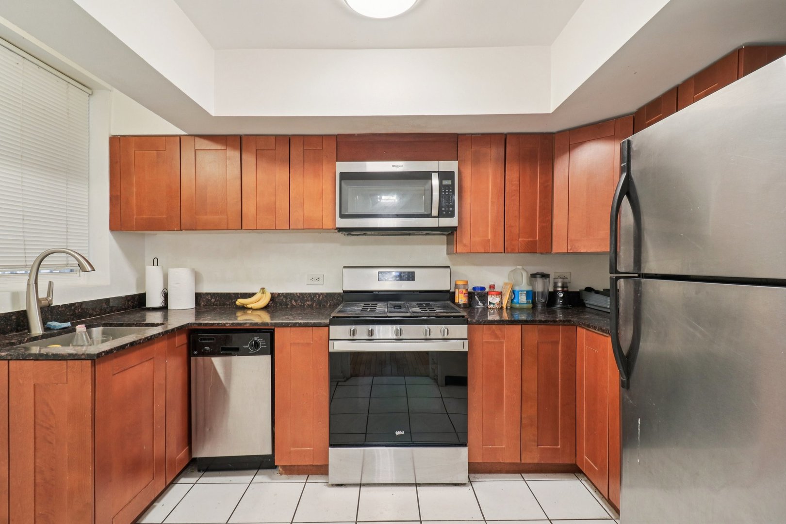 5325 N Francisco Avenue Unit: G