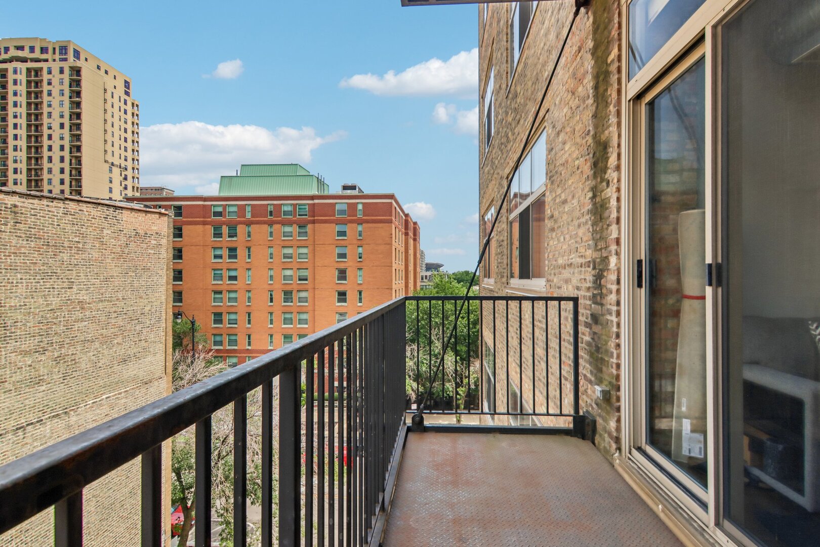 1528 S Wabash Avenue Unit: 405