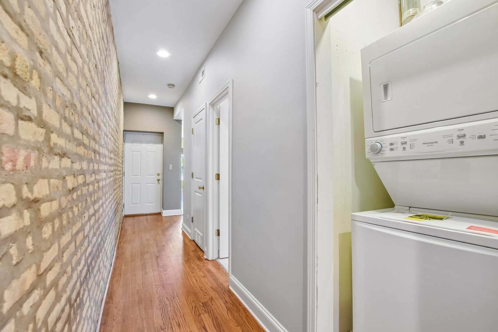 4942 N SPAULDING Avenue Unit: 3S