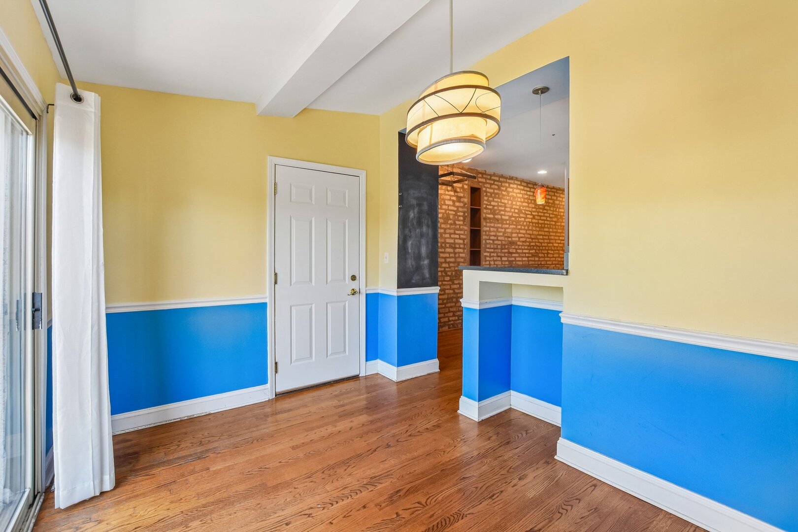 4942 N SPAULDING Avenue Unit: 3S