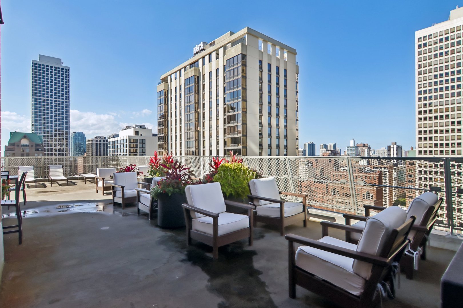 1000 N Lake Shore Drive Unit: 1604