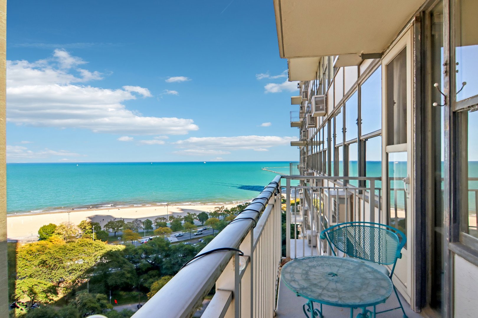 1000 N Lake Shore Drive Unit: 1604