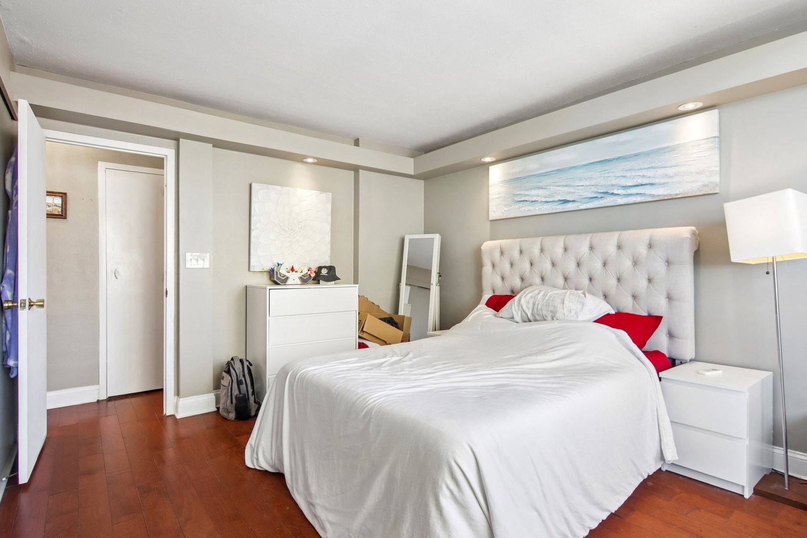 1000 N Lake Shore Drive Unit: 1604