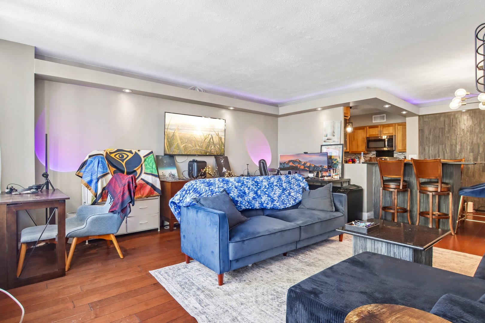 1000 N Lake Shore Drive Unit: 1604