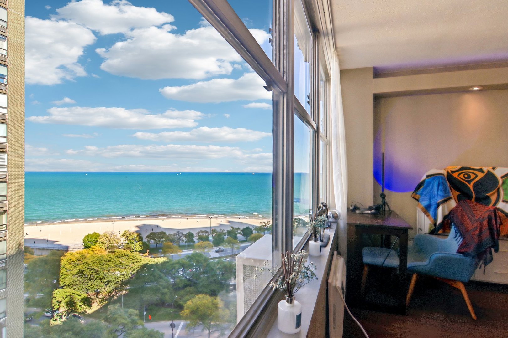 1000 N Lake Shore Drive Unit: 1604