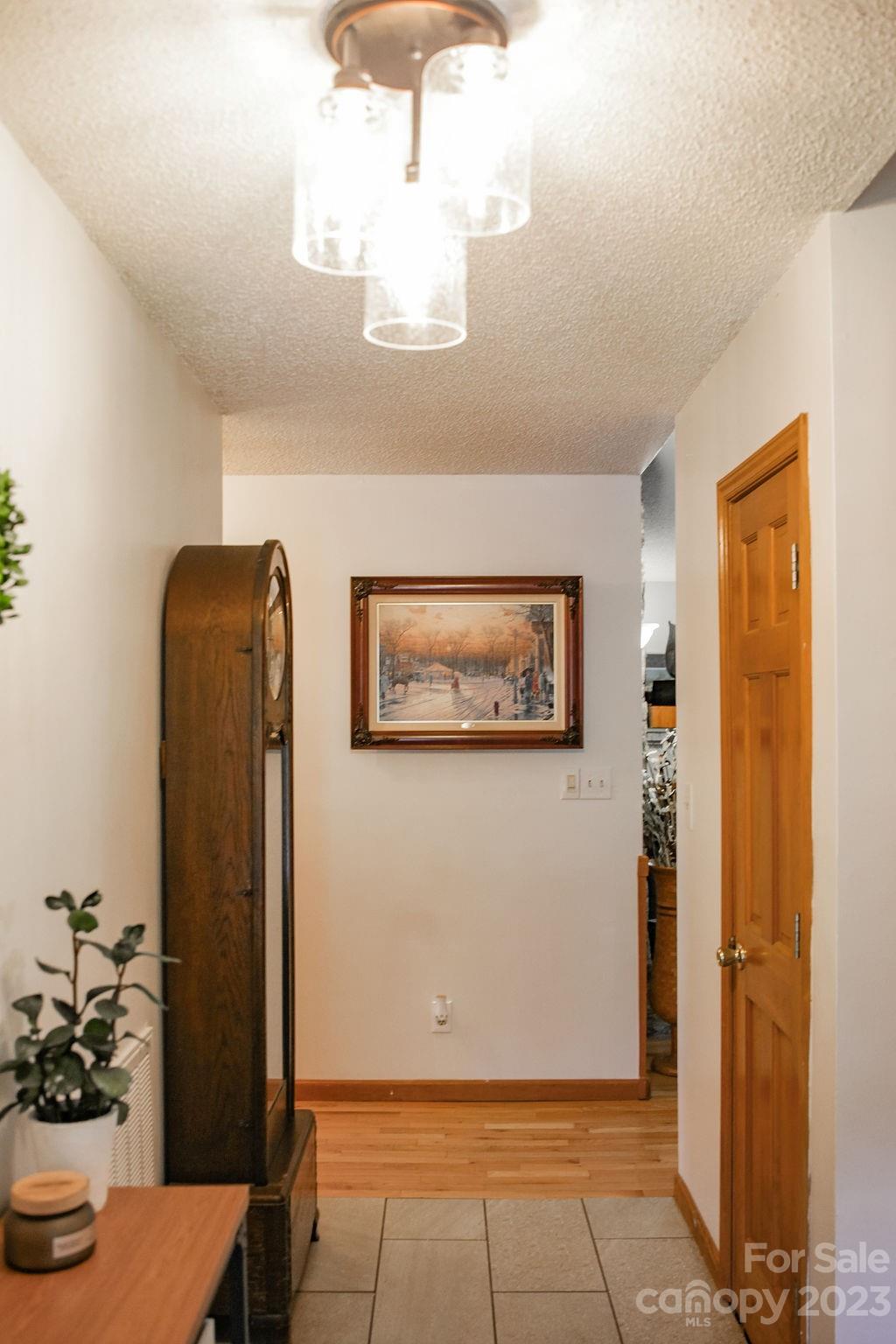 75 Greenway Court