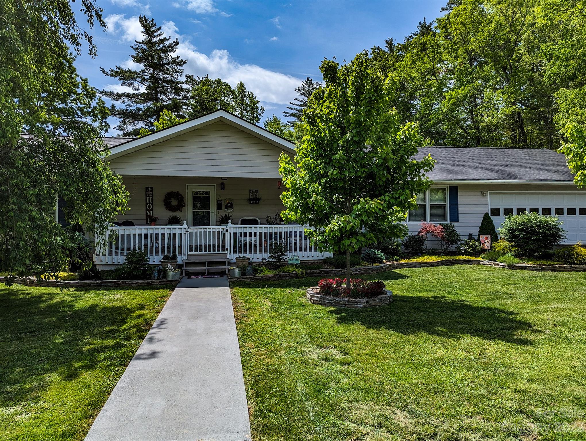75 Greenway Court