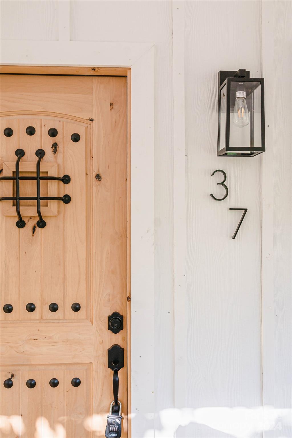 37 Beaver Creek Road