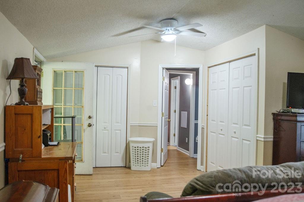 13 Mountain Ivy Drive