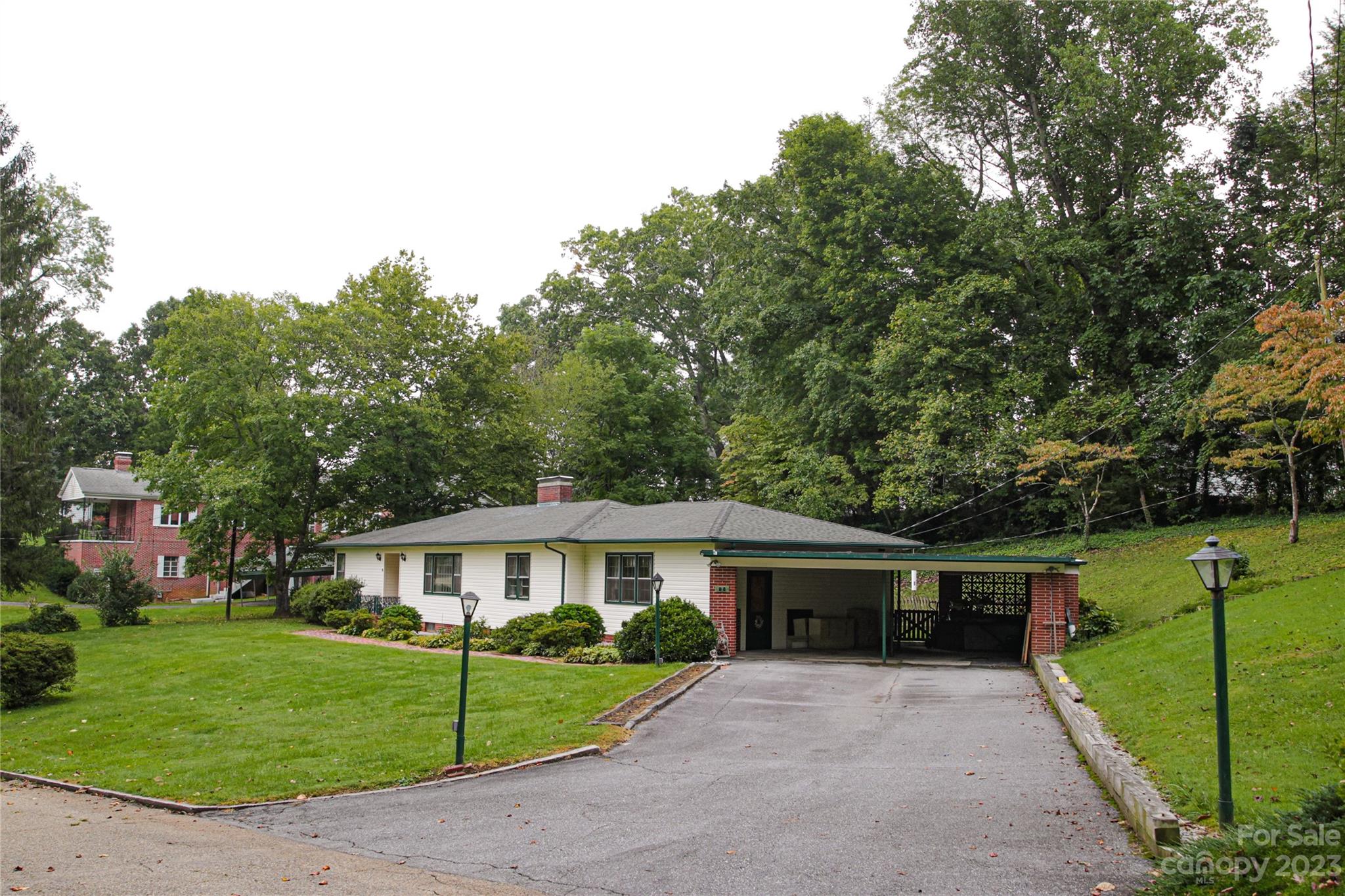 35 Rhododendron Avenue