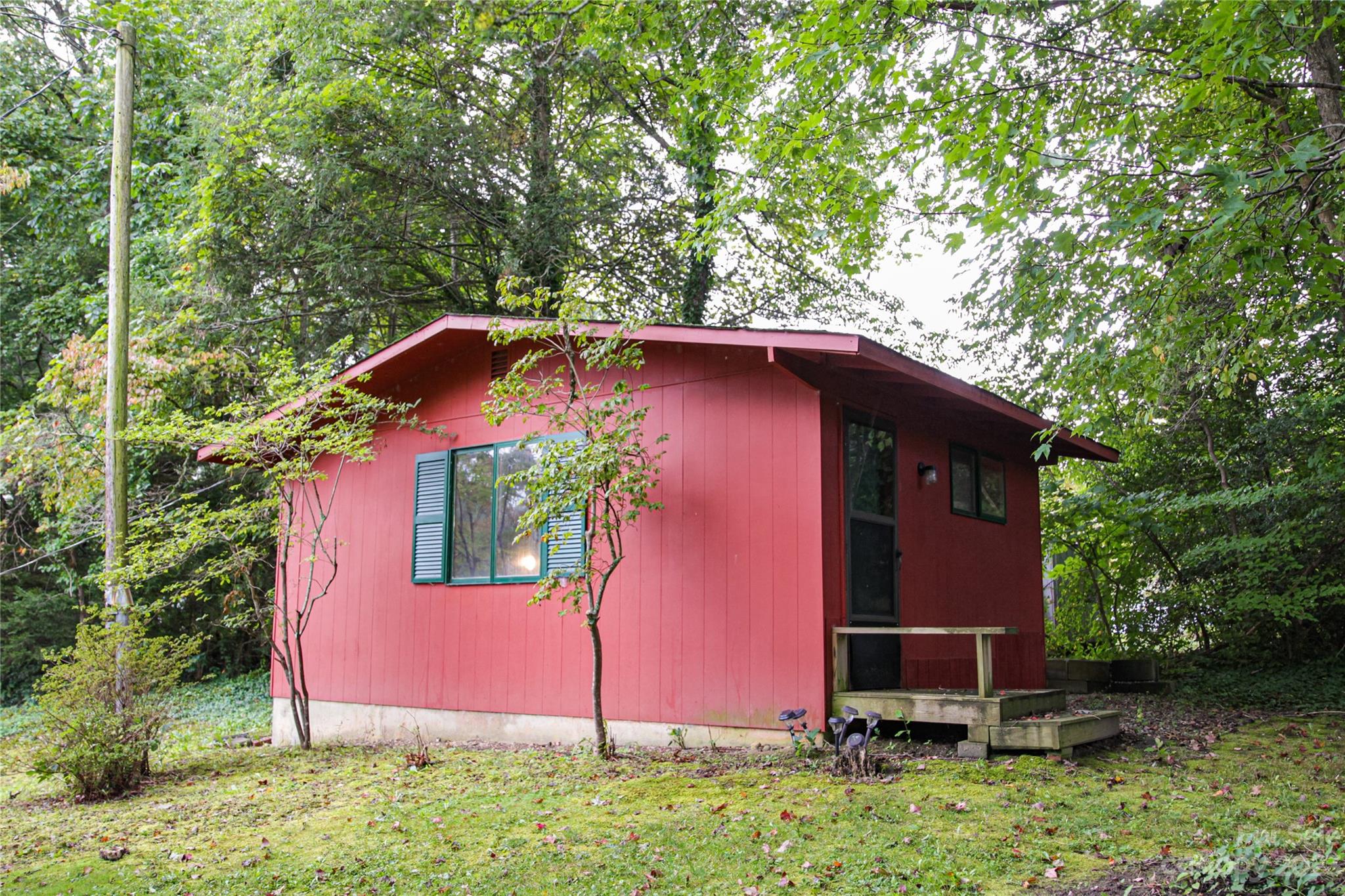 35 Rhododendron Avenue