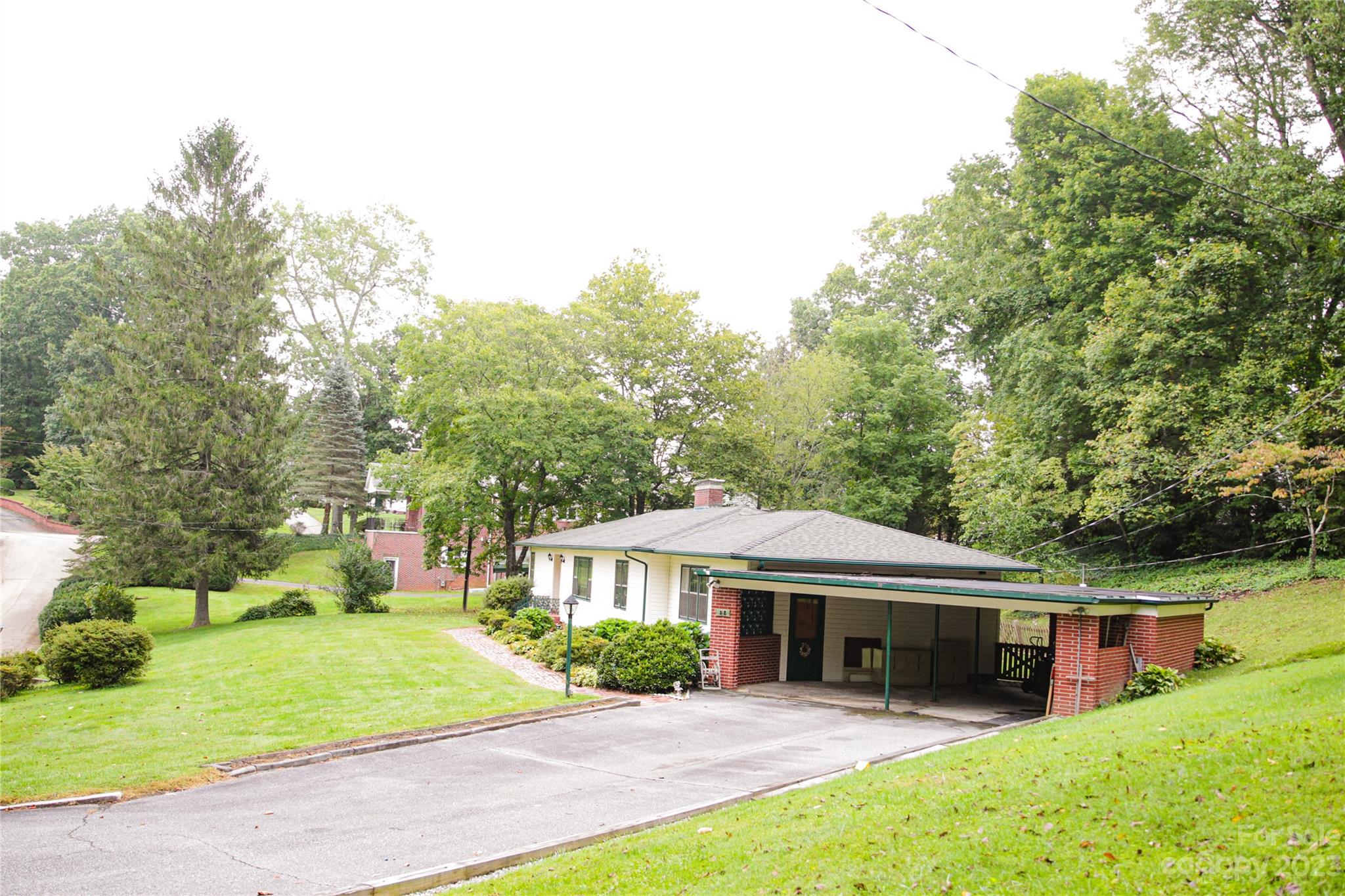 35 Rhododendron Avenue