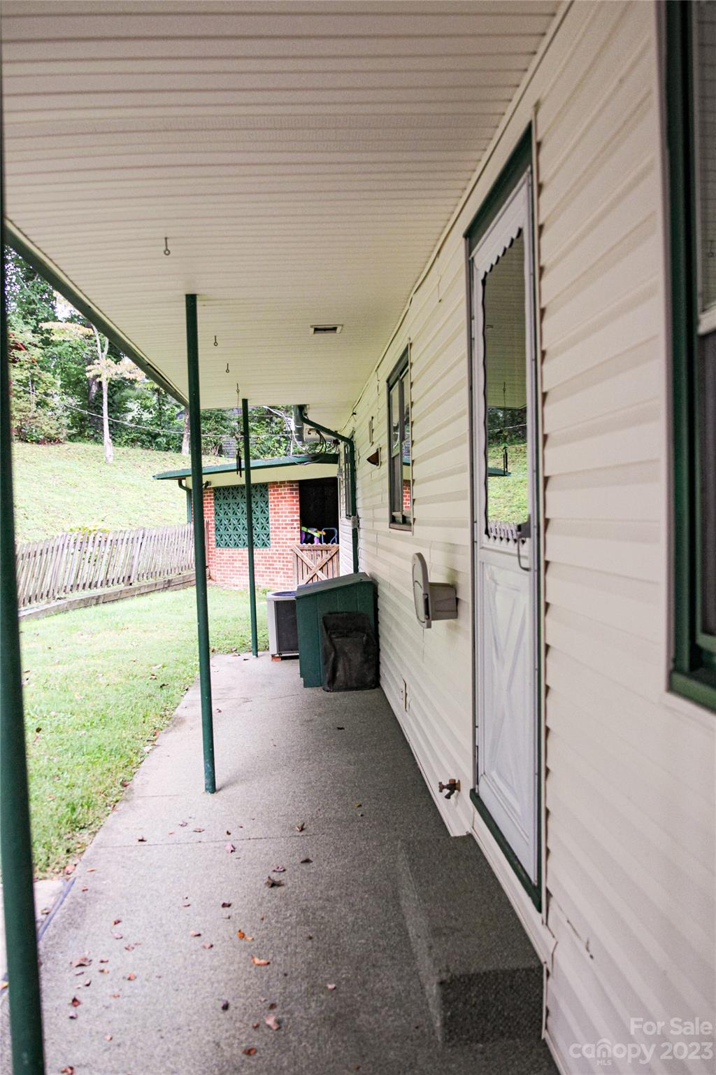 35 Rhododendron Avenue