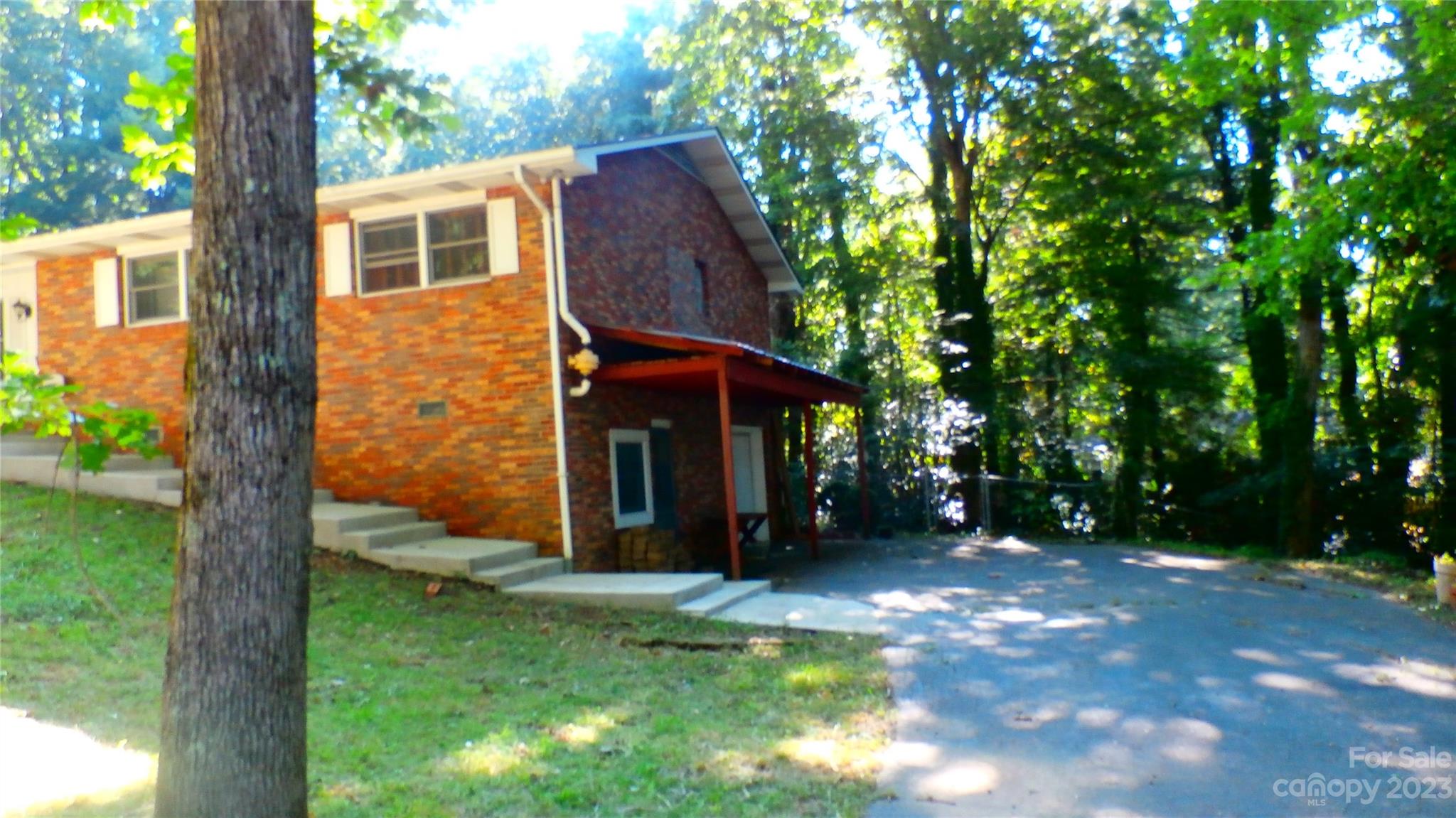 45 Mountain Laurel Drive