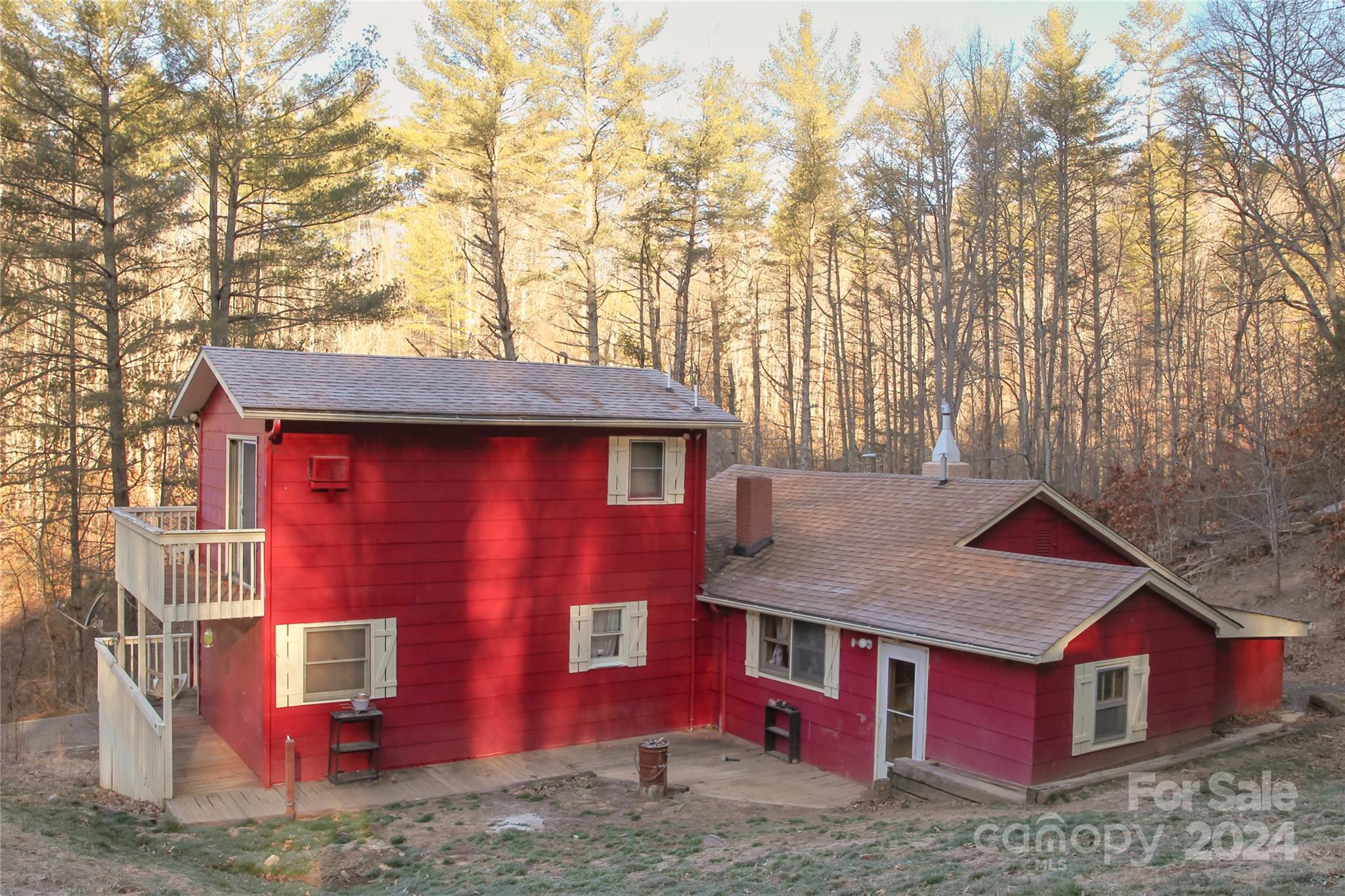 1407 Snow Creek Road