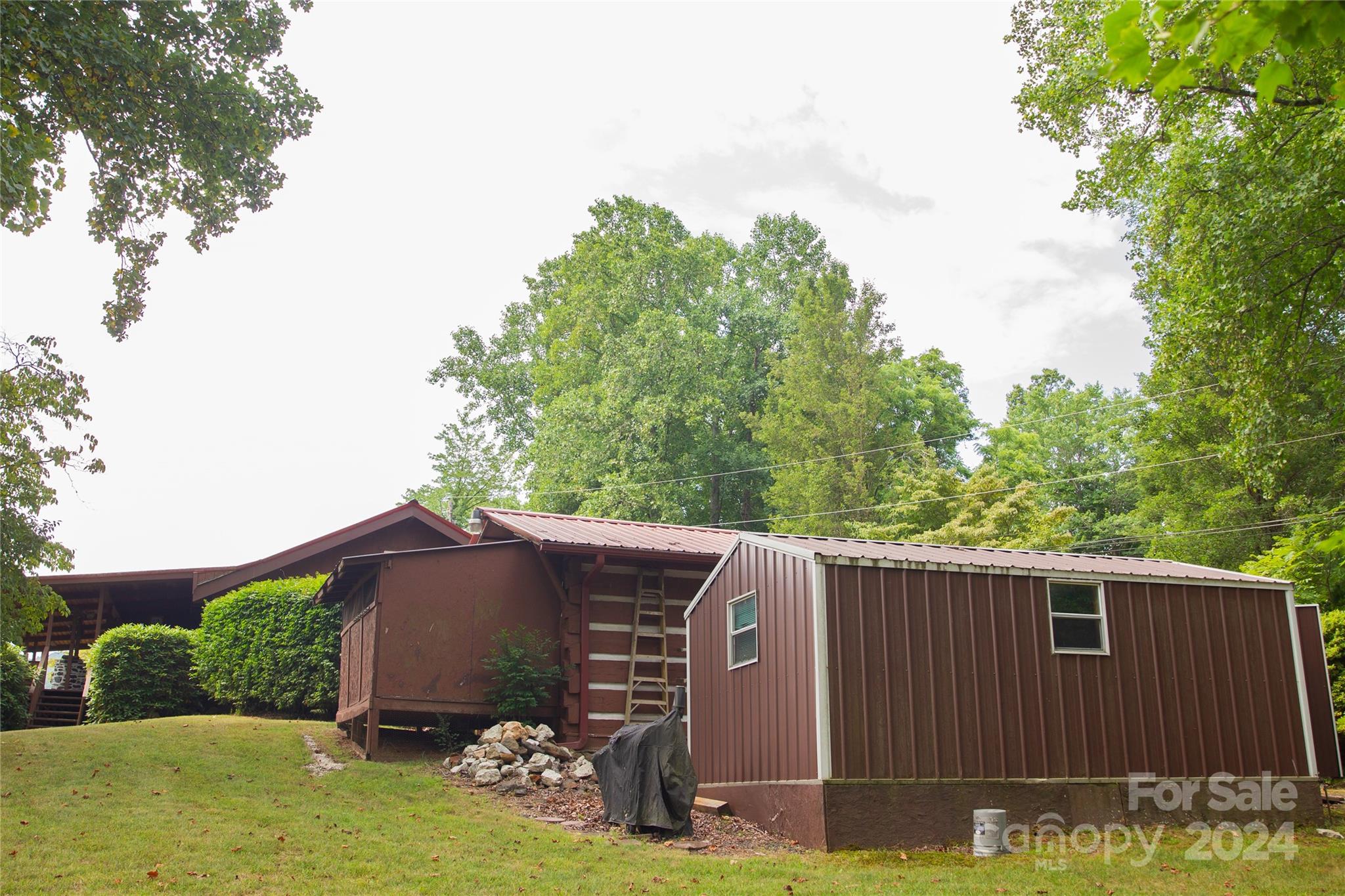 394 Red Bird Road