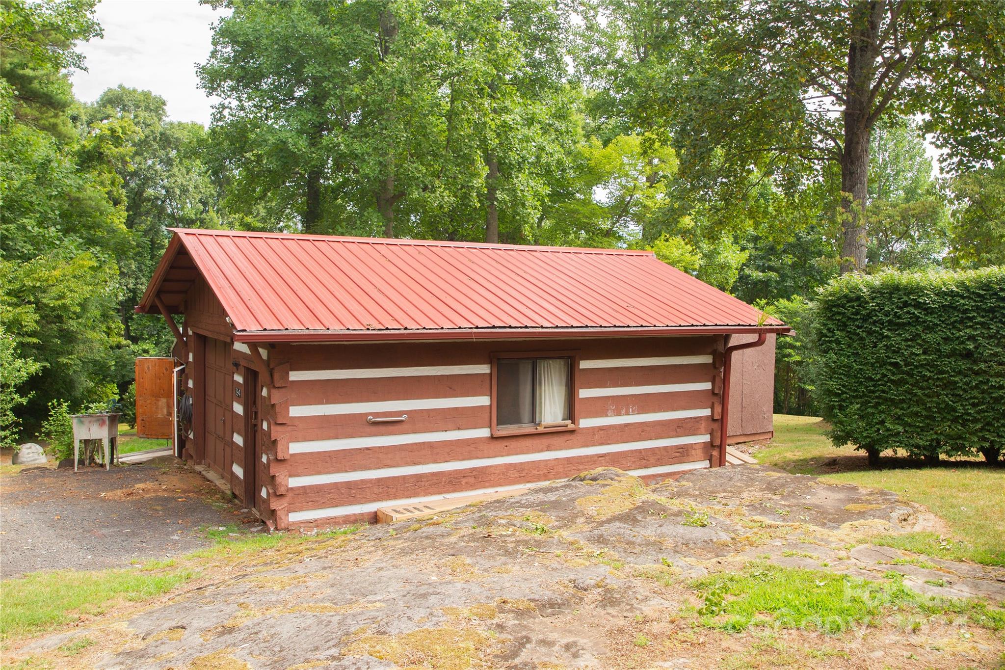 394 Red Bird Road
