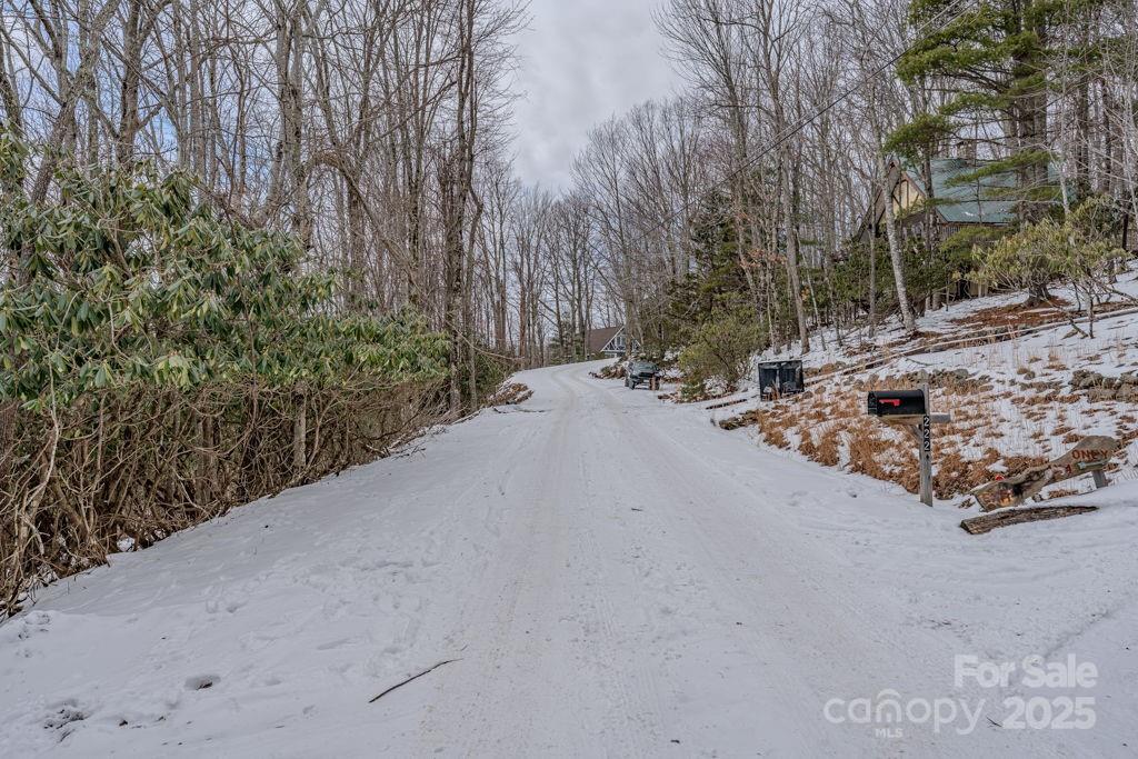 225 Oak Road