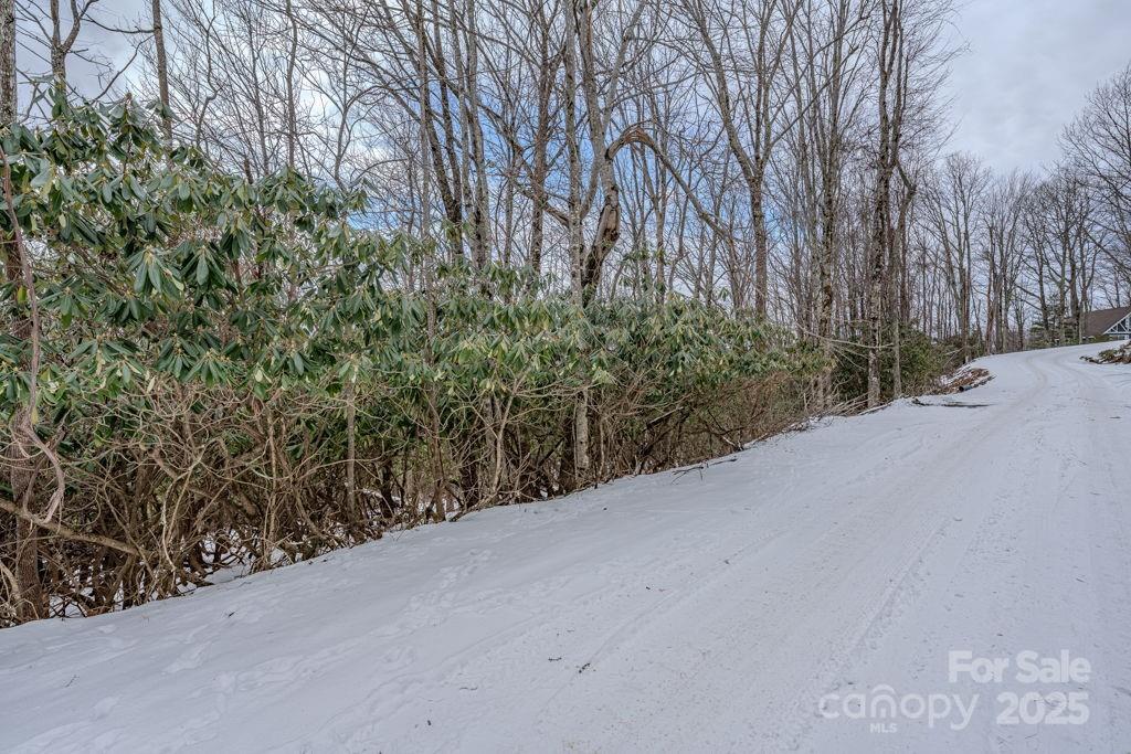 225 Oak Road