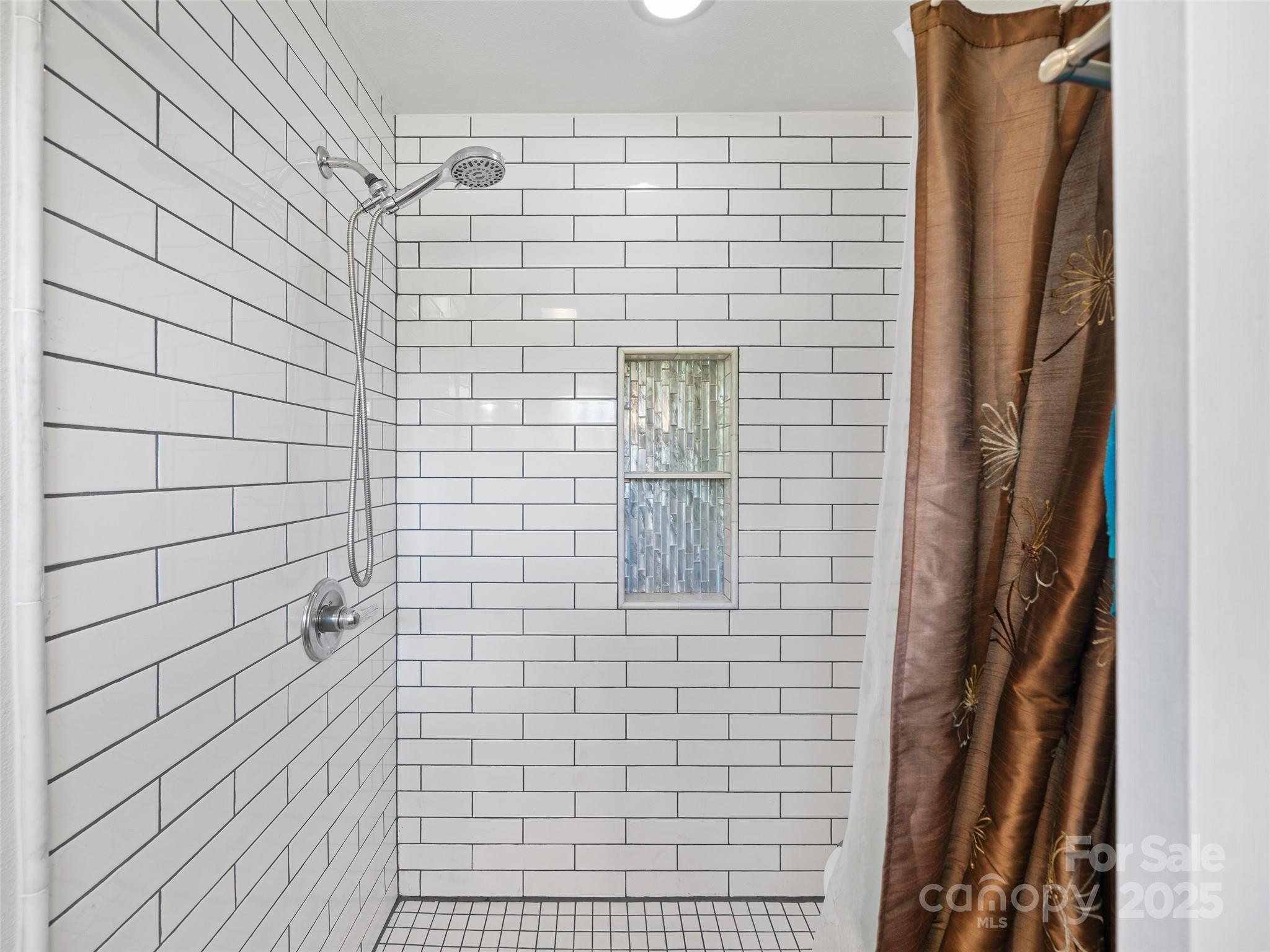 48 Meadowlark Lane