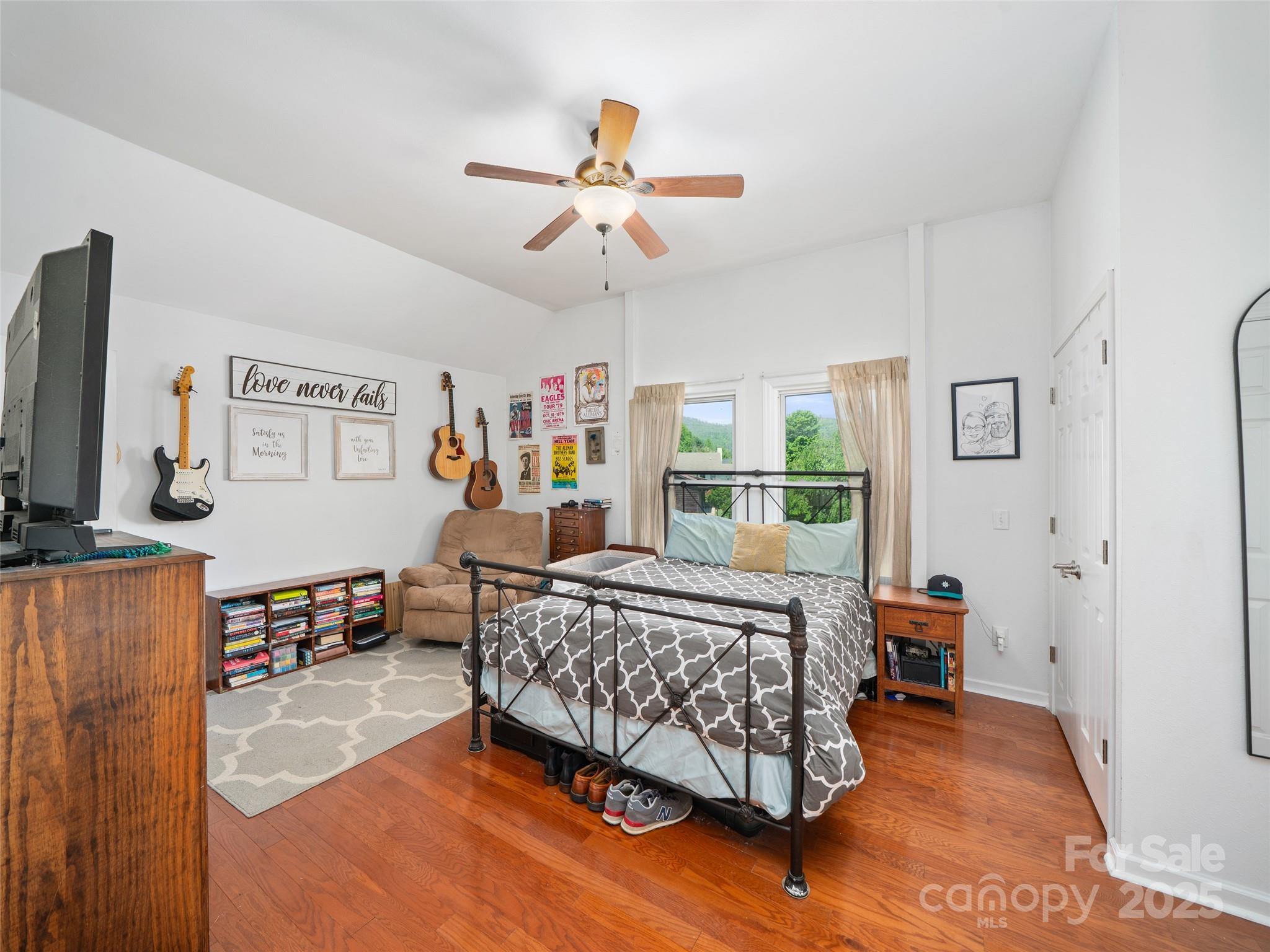 48 Meadowlark Lane