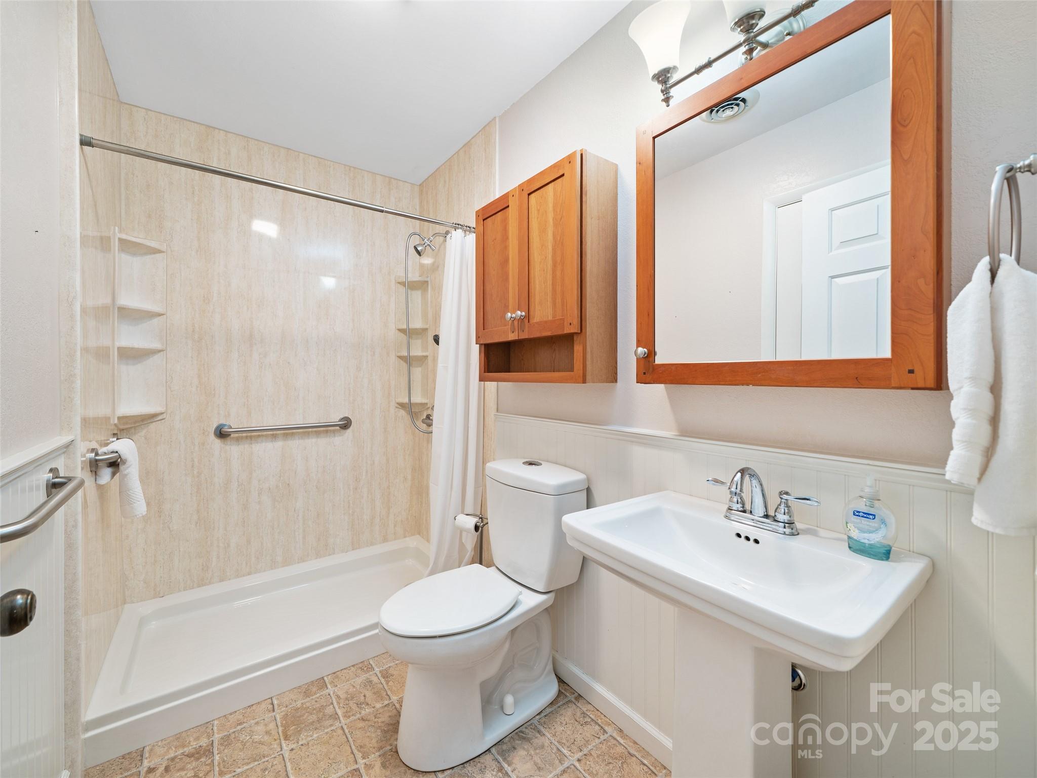 301 Fairway Lane