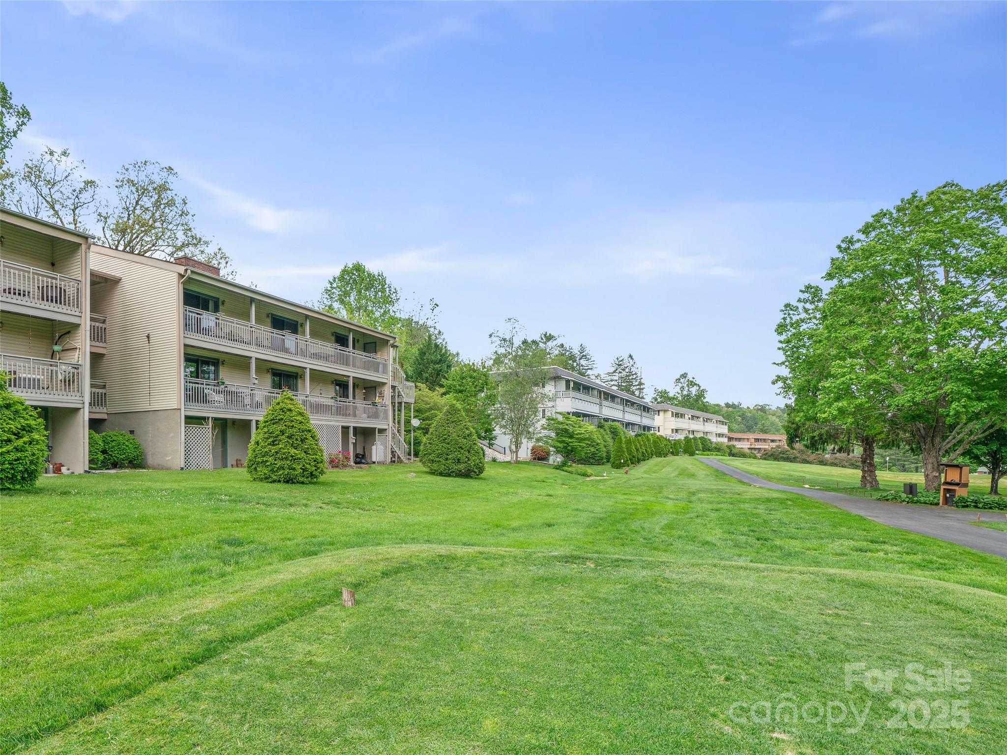 301 Fairway Lane