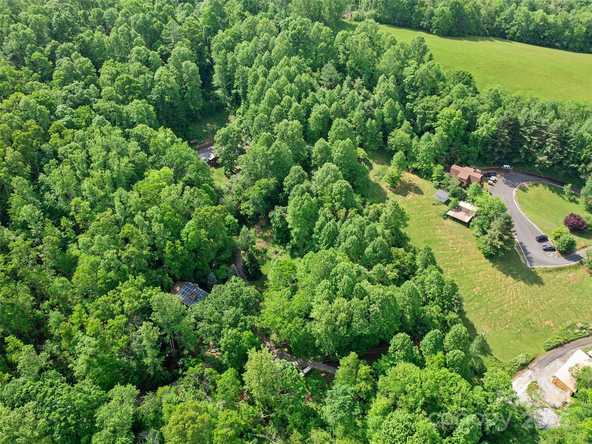 000 Hinson Thomas Road