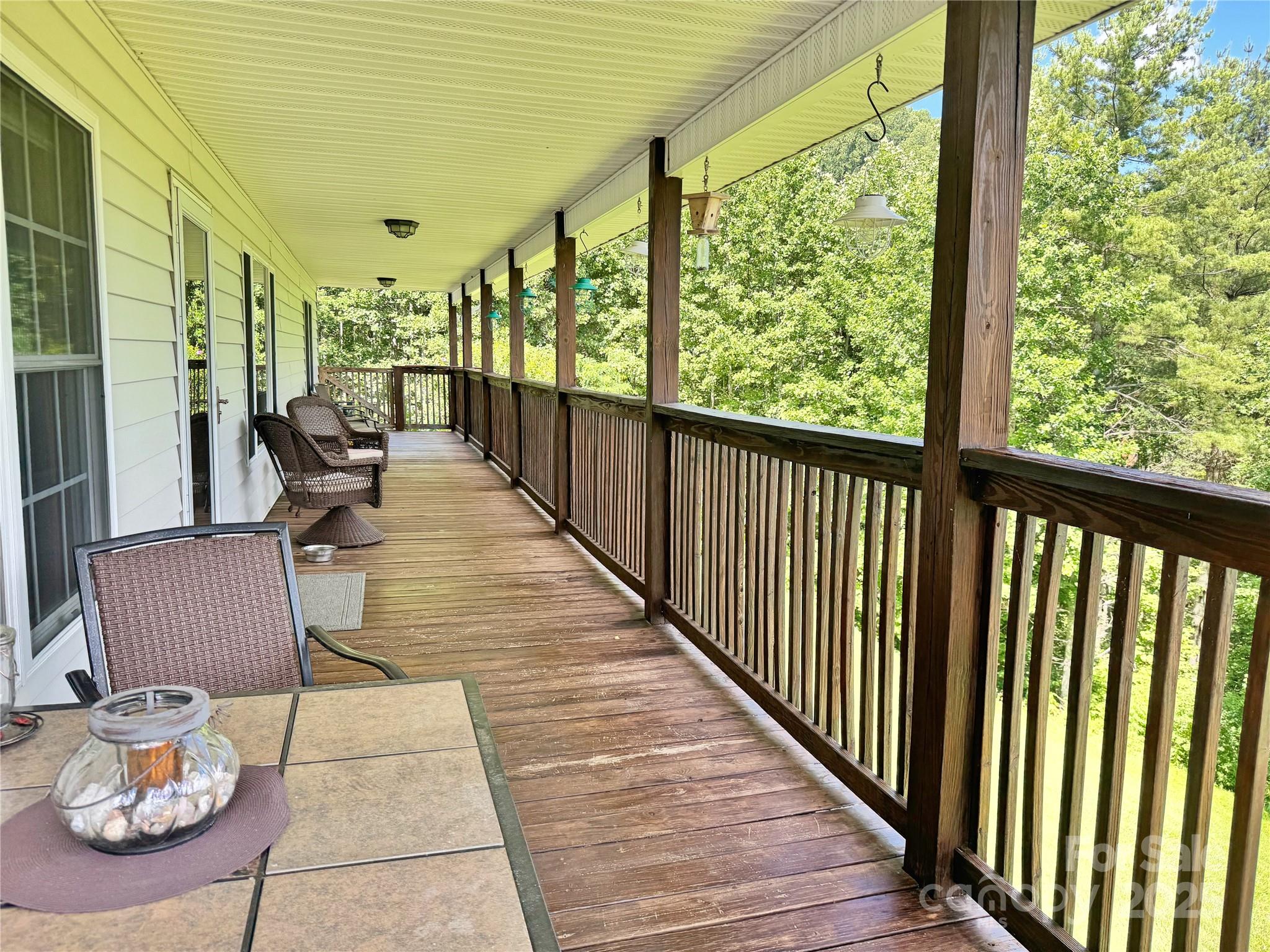 1586 Arbuckle Road
