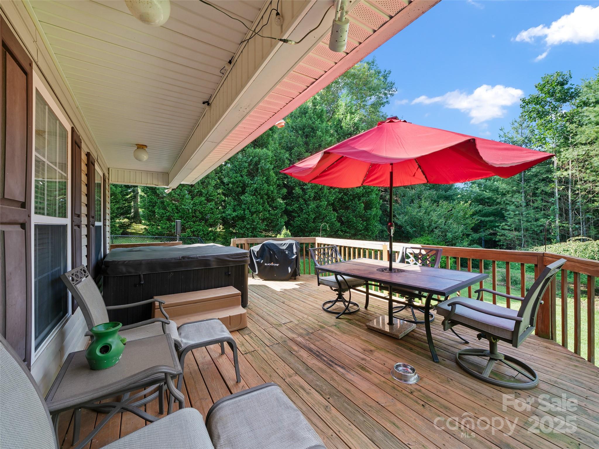 282 Sourwood Drive