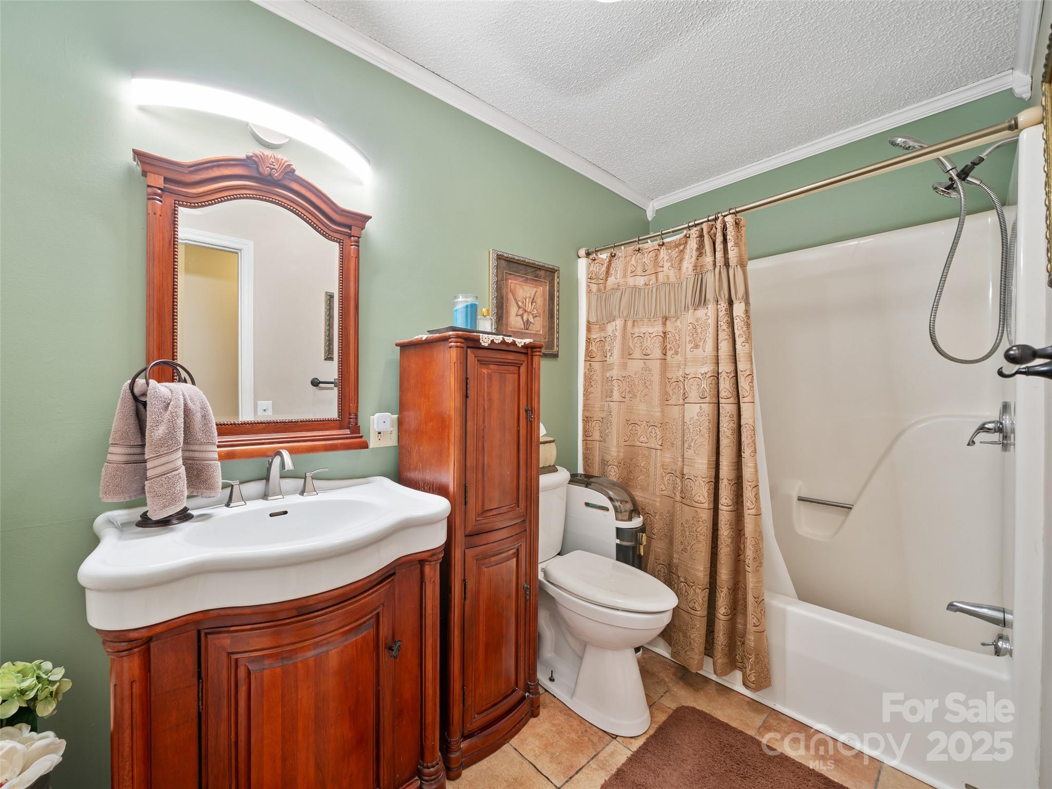 282 Sourwood Drive