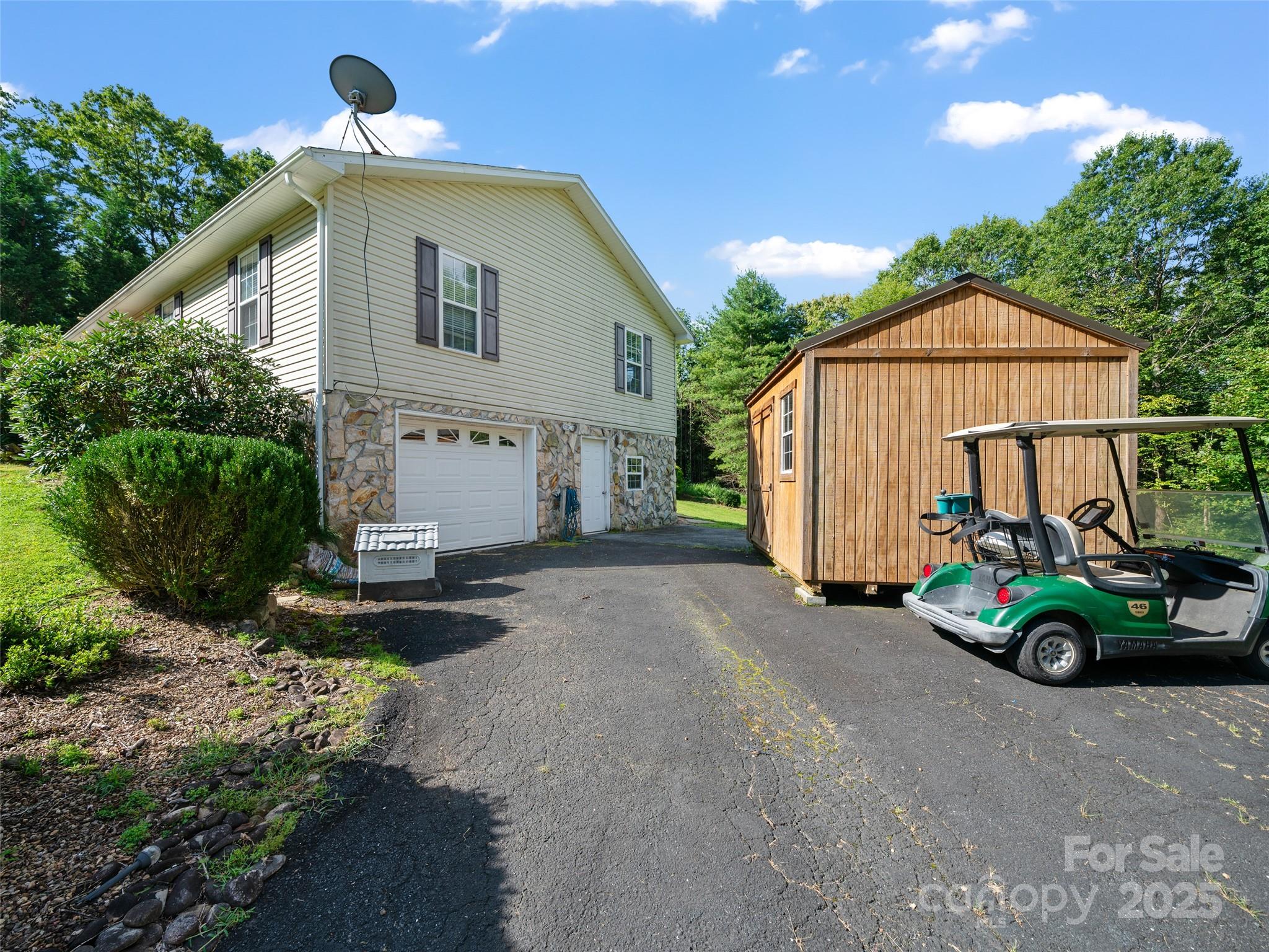 282 Sourwood Drive