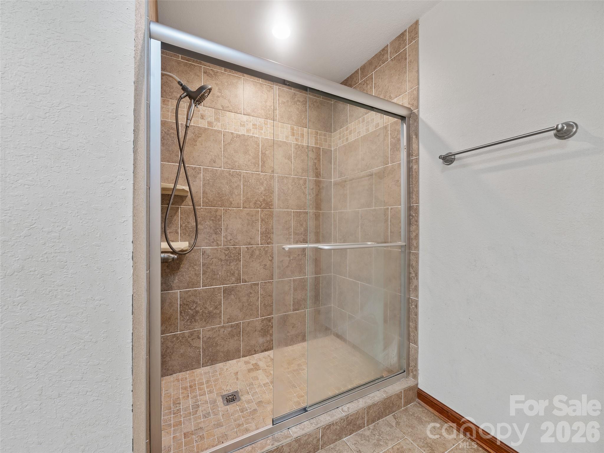 158 Dover Lane