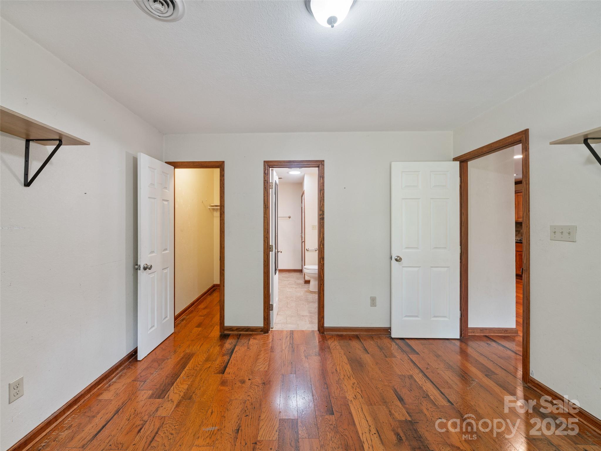 158 Dover Lane