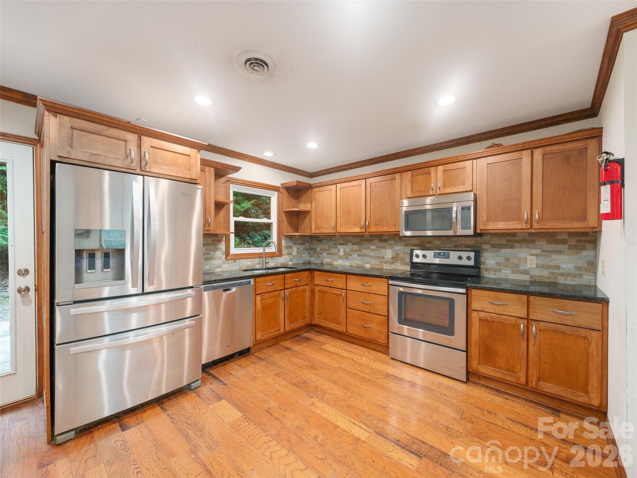 158 Dover Lane