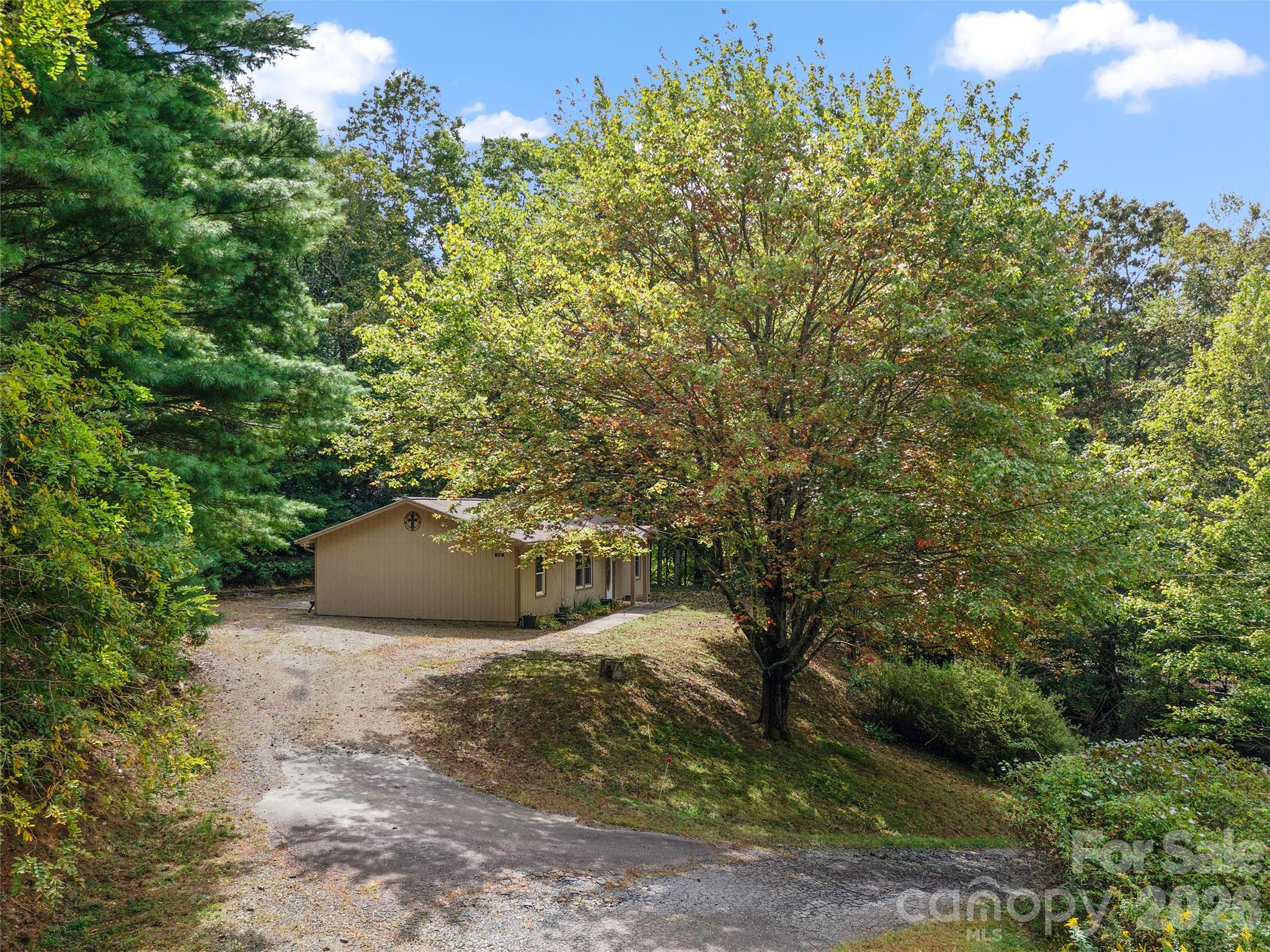 158 Dover Lane
