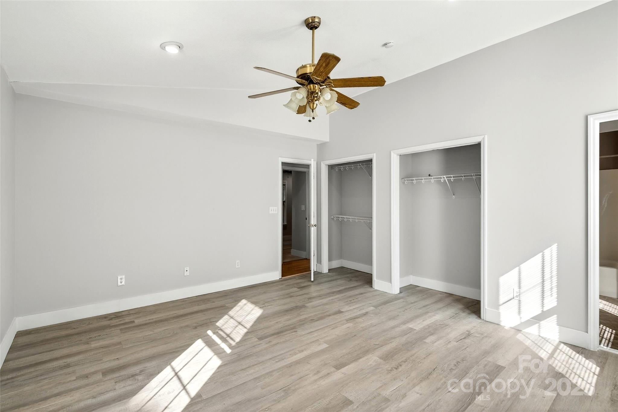 86 Springdale Drive